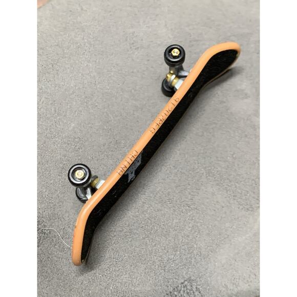 Vintage Tech Deck World Industries Fingerboard Complete Graffiti Script - Picture 4 of 6